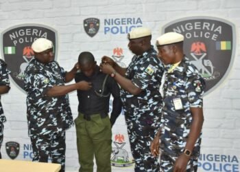 Nigerian Officer De-kitted, Dismissed – police inspector justifying extortion in viral video