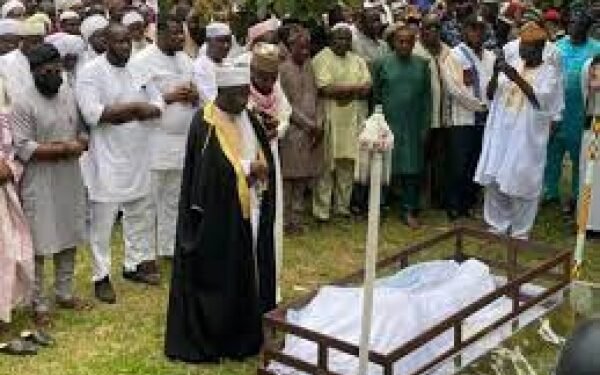 Former IGP, Tafa Balogun, Buried in Osun