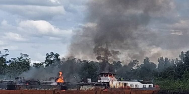 Burnt Oil Barge: Group Rallies Support for Gen Irabor