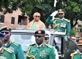 PHOTOS | Nigerian Army Throws Colourful ‘Pulling Out Parade’ for ex-COAS, Yahaya | METROWATCH