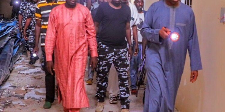 Midnight Visit: Gov Zulum Angry as He Meets Gwoza Hospital in Darkness | METROWATCH