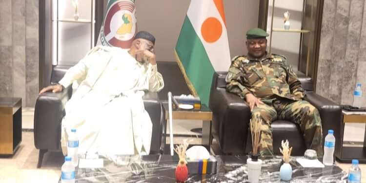 PHOTOS | Gen Abdulsalami Abubakar, Sultan Arrive Niamey for Talks with Niger’s Coup Leaders | METROWATCH