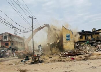 Police Confirm 2 Dead, 20 Rescued in Abuja Building Collapse | METROWATCH