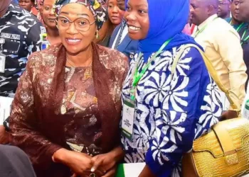 43 Students Bag First Lady’s Scholarship Grant | METROWATCH