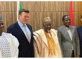Niger Coup: UK Defence Minister Meets Nigerian Counterparts, Backs ECOWAS | METROWATCH