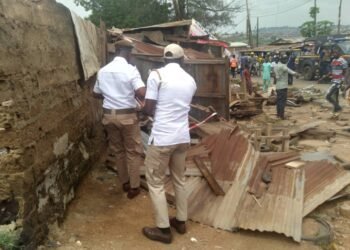 Oyo Government Evacuates 359 Shanties in Ibadan Public Schools | METROWATCH