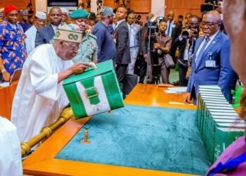 President Bola Tinubu Presents N27.5 Tr 2024 Budget to National Assembly | METROWATCH