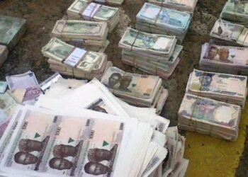 CBN Warns Nigerians — all banknotes issued by us remain legal tender | METROWATCH