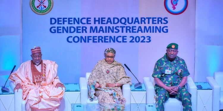 Oluremi Tinubu, Nigerian First Lady, Urges Army to Encourage More Women to Join Military | METROWATCH