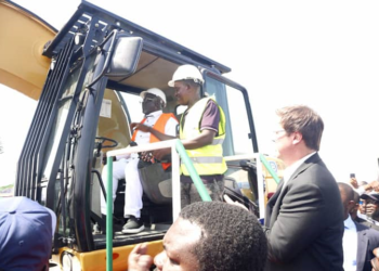 Sheriff Oborevwori Flags off Construction of Effurun/Warri Flyovers, Roads | METROWATCH