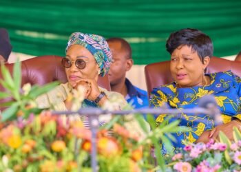 Oluremi Tinubu, Nigerian First Lady, Joins in Commemorating World AIDS Day | METROWATCH