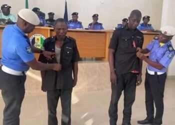 Dutch Tourist’s Ordeal: The Extortionists in Police Uniforms Are Not the Real Nigerians, Says National Orientation Agency | METROWATCH