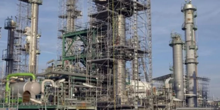 Niger Delta Entrepreneur Commends Tinubu for Re-opening PH Refinery | METROWATCH