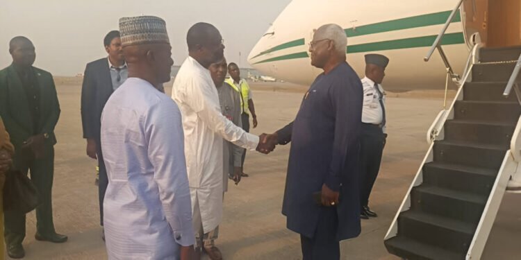 Treason Charge: Former President Koroma of Sierra Leone Relocates to Nigeria for Asylum | METROWATCH 