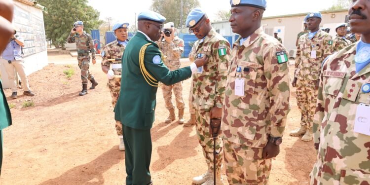 Maj-Gen Femi Sawyerr Presents UN Medal Awards to Nigerian Troops in UN Force | METROWATCH