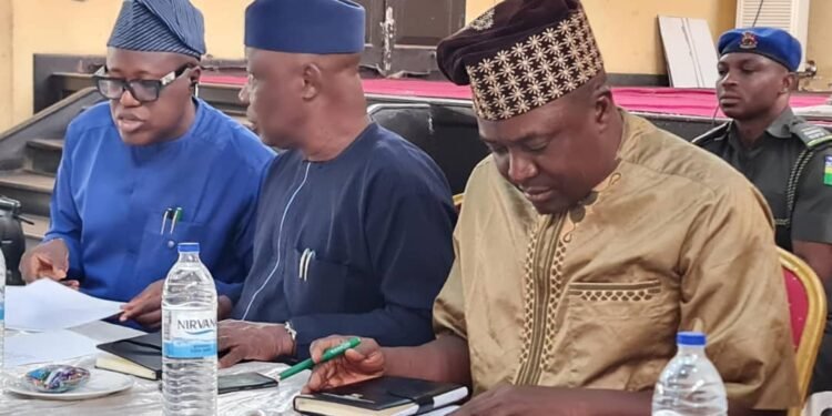 Boundary Dispute: Oyo Govt Orders Reopening of 23 Schools 10 Years after Closure | METROWATCH