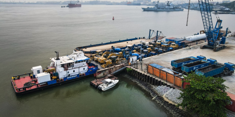 High Expectations as Julius Berger Begins Rehabilitation of Cotonou Roads | METROWATCH