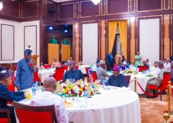 President Tinubu to Govs — let’s set our political differences aside and work together | METROWATCH