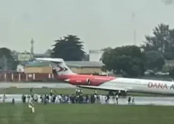 PHOTOS | No Casualties as Dana Air Skids off Runway in Lagos | METROWATCH