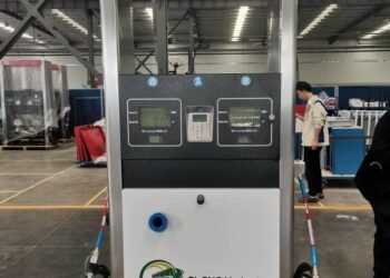 Tinubu’s Compressed Natural Gas Initiative for Vehicles Begins May Ending, Says Bayo Onanuga | METROWATCH