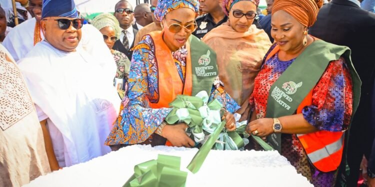 Oluremi Tinubu: Why Quality Education is Essential for the Nigerian Girl-child | METROWATCH