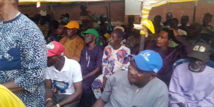 EDO 2024 | Okpebholo Harvests Esan North-east Labour Party Members for APC | METROWATCH
