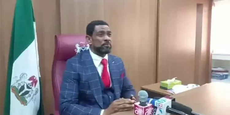 Weeks after Sacking Shaibu, Edo Assembly Speaker Frets over Impeachment Plot, Suspends 3 Lawmakers  | METROWATCH