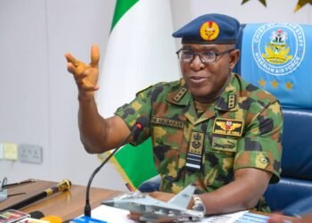 PHOTOS | Air Marshal Hassan Abubakar Celebrates NAF@60 with Journalists | METROWATCH