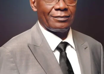 Naira Gains N3.31 against Dollar at Official Market | METROWATCH