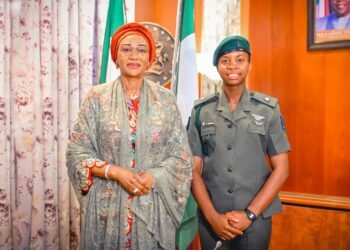 Tinubu’s Wife Celebrates 2nd/Lt Owowoh, First Nigerian Female to Attend UK’s Prestigious Royal Military Academy | METROWATCH