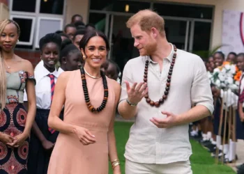 Prince Harry, Wife Arrive Abuja on First Visit to Nigeria | METROWATCH