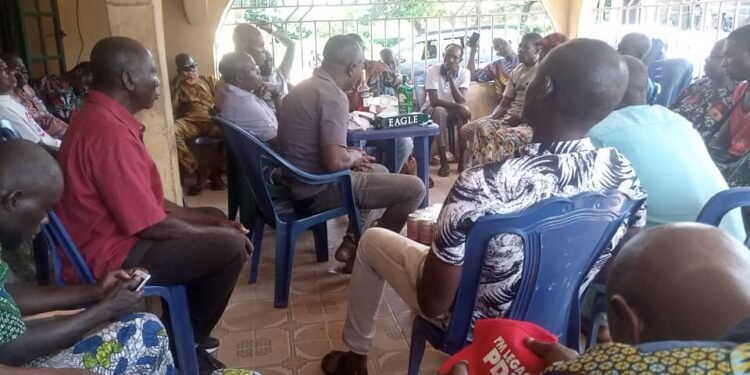 EDO 2024 | Owan West PDP EXCO, Ward Leaders Resign from Party | METROWATCH