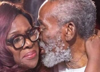Olu Jacobs Not Dead — wife, Joke Silva, says | METROWATCH