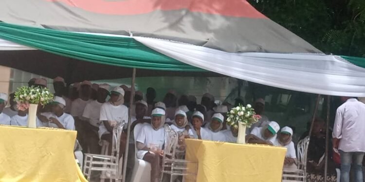 WASH Prog Canvasses Men’s Support for Women’s ‘Smooth’ Menstruation | METROWATCH