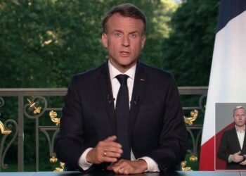 President Macron Dissolves French National Assembly as Party Loses in European Parliament Election | METROWATCH