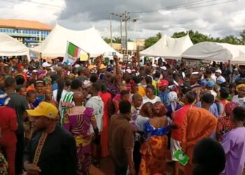 EDO 2024 | Video: Igbanke Empties into Okpebholo Train as LP, PDP Decampees Join APC | METROWATCH