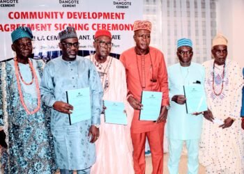 Dangote Cement Signs Development, Social Support Agreement with its Okpella Host  Communities | METROWATCH