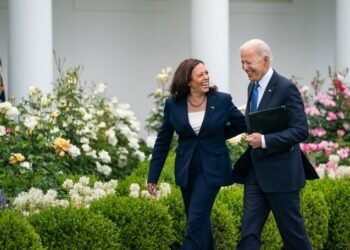 U.S. 2024 |  Joe  Biden Succumbs to Pressure, Drops out of Presidential Race | METROWATCH