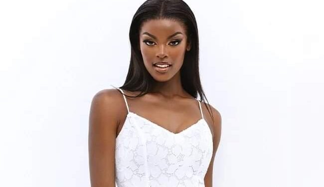 South Africans Want Chidimma Adetshina, Miss SA Finalist, Disqualified — sign petition | METROWATCH