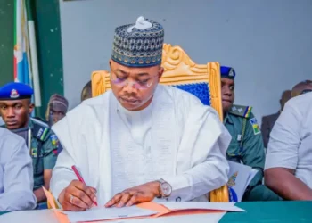 Gov Usman Ododo Lauds FG’s Plan Conversion of 1 million Cars to CNG | METROWATCH