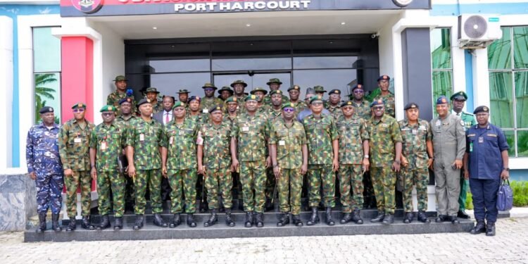 Gen Musa Returns to the Niger Delta to Ramp up Security around Oil Production Locations | METROWATCH
