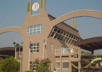 Power Crisis: UNIBEN Students to Sign No-Protest Undertaking as Varsity Reopens | METROWATCH