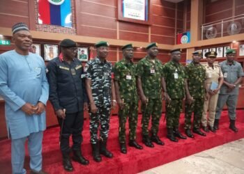 Protest: Nigerian Military Vows to Get Those Calling for Regime Change, Sponsors | METROWATCH