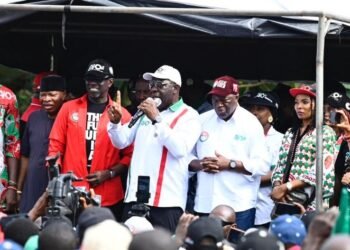 EDO 2024 | PDP Takes Campaign to Akoko-Edo, Etsako West, Canvasses Votes for Ighodalo, Ogie | METROWATCH