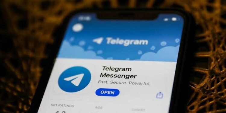 Ukraine Govt Bans Use of Telegram over Security Concerns
