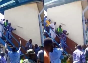 Unusual Farewell: Retired Customer Officer Gets Accompanied by Ports Workers Chanting Thief (Video) 