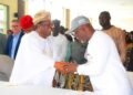 Umahi  (l) exchanging pleasantries with Gov. Aiyedatiwa (r)