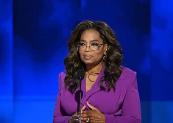 US Election: Oprah Winfrey Denies Being Paid $1m to Endorse Kamala Harris