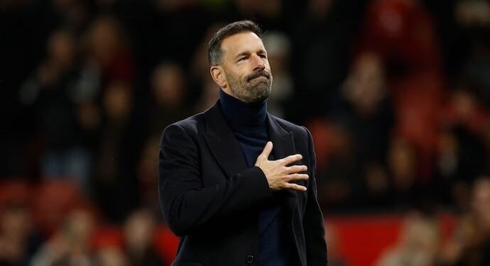 EPL: Van Nistelrooy Departs Man Utd after Amorim’s Arrival