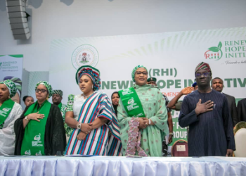 Okpebholo Lauds Tinubu as First Lady Oluremi Launches Food Outreach in Edo